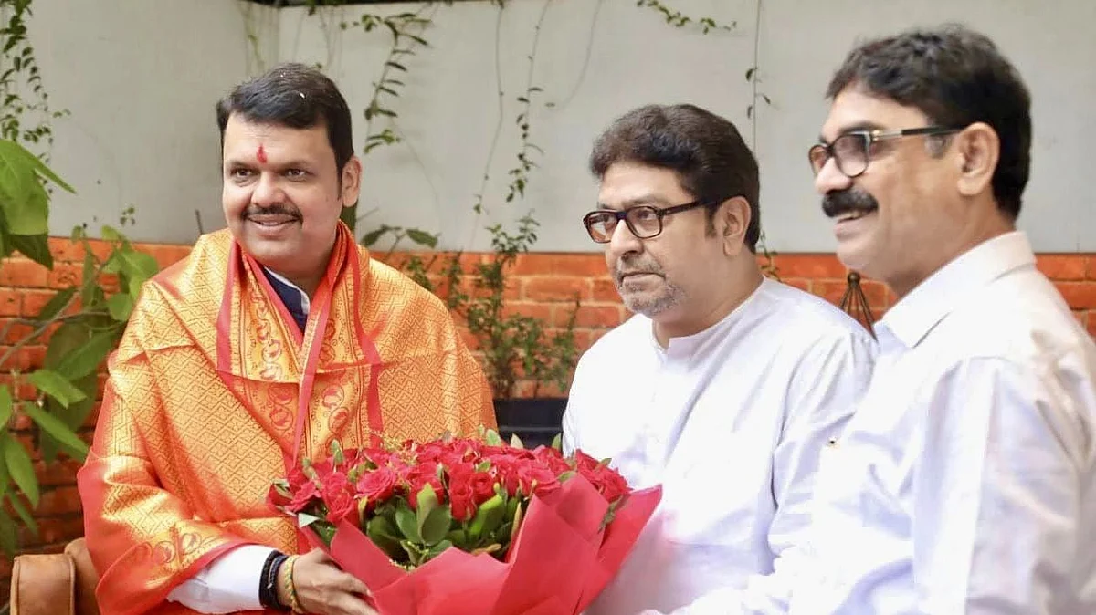 What was discussed between Raj Thackeray and Devendra Fadnavis? Bala Nandgaonkar gave the answer.