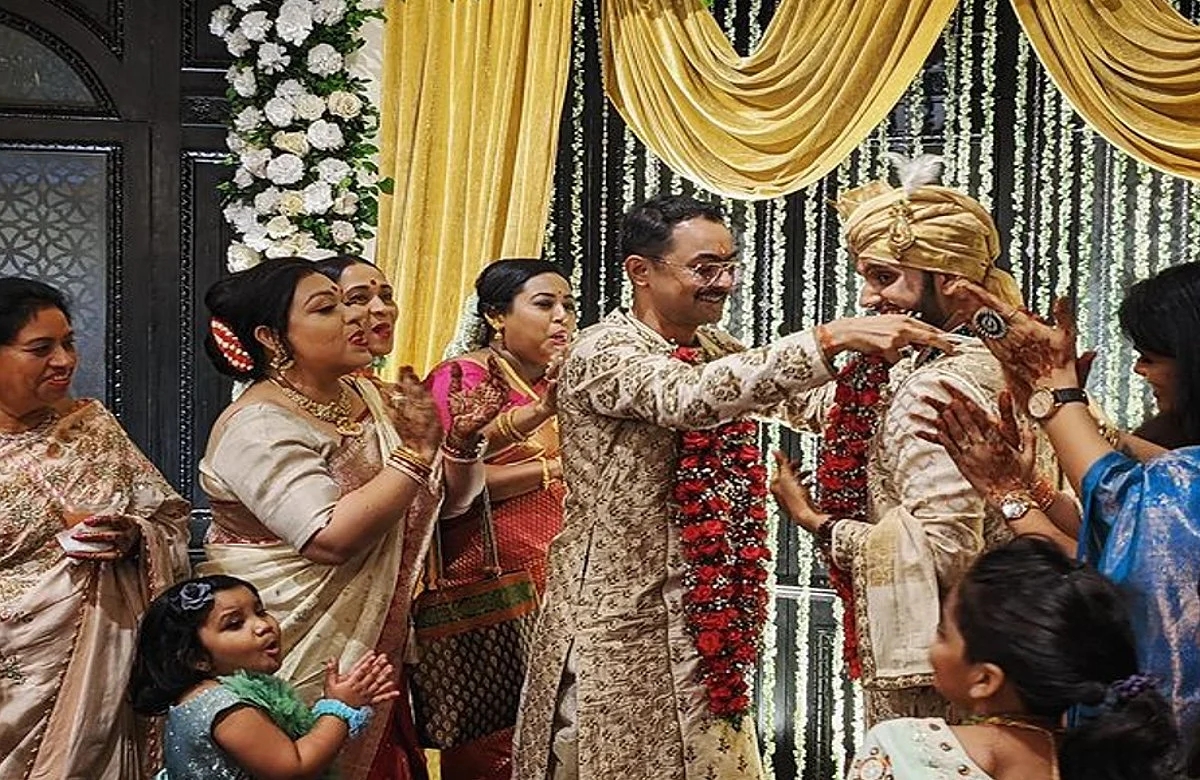 gay couple marriage in kolkata traditional ceremony Photos and Videos viral on Social Media
