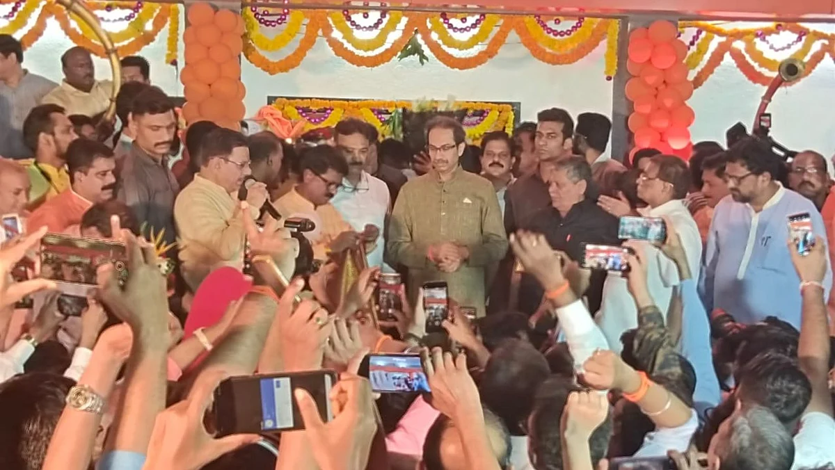 'मला पुष्पगुच्छ नकोय'; उद्धव ठाकरेंनी शिवसैनिकांना वाढदिवसानिमित्त कोणतं गिफ्ट मागितलं?