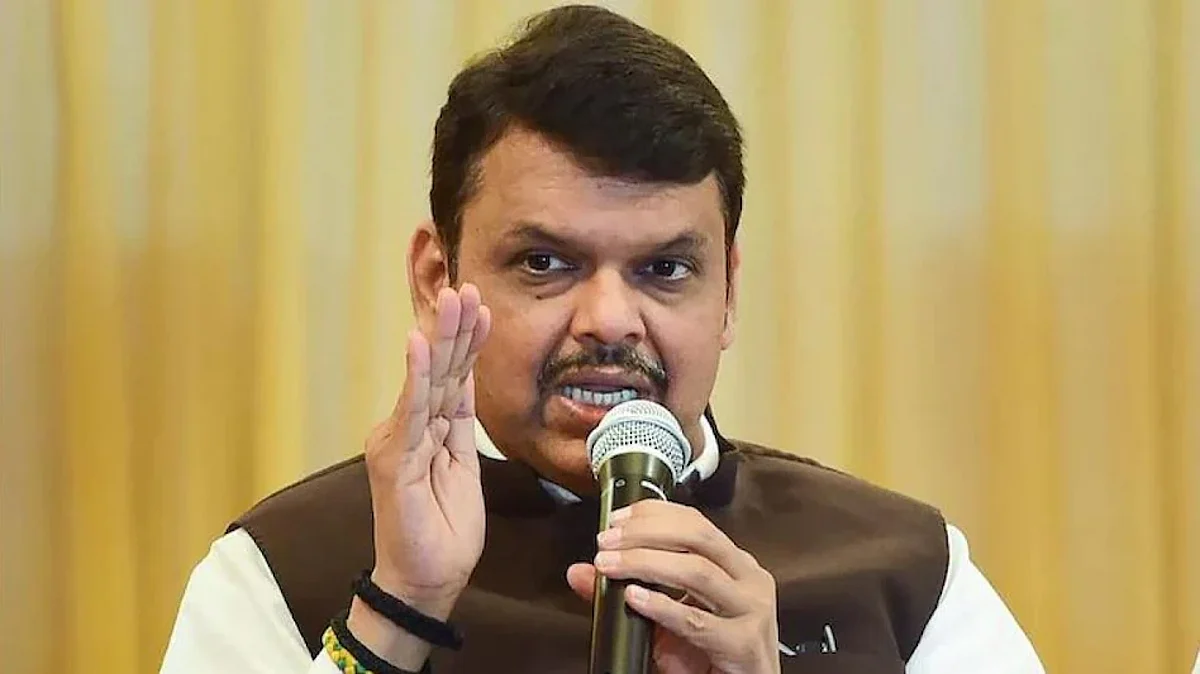 Devendra Fadnavis's regret came out unknowingly? Discussion of the statement in Pune