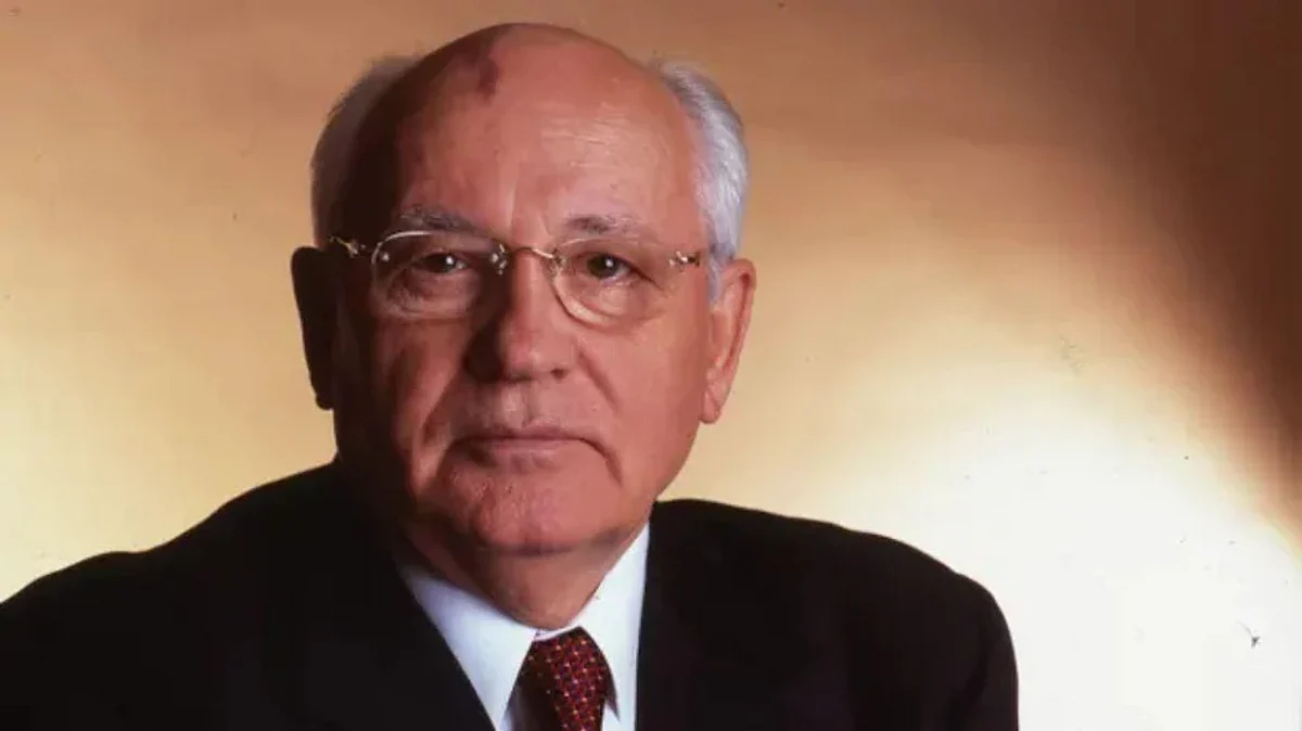 mikhail gorbachev last president of soviet union who ended the cold war dies