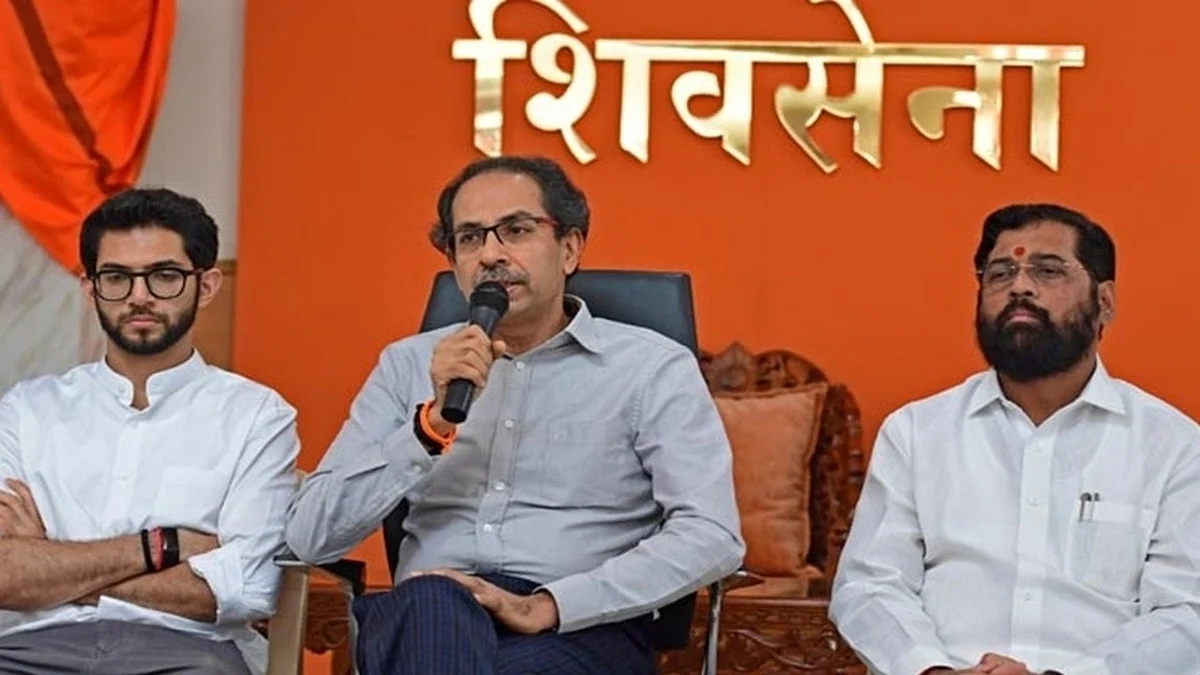 uddhav thackeray and eknath shinde may come together in tirupati temple programme