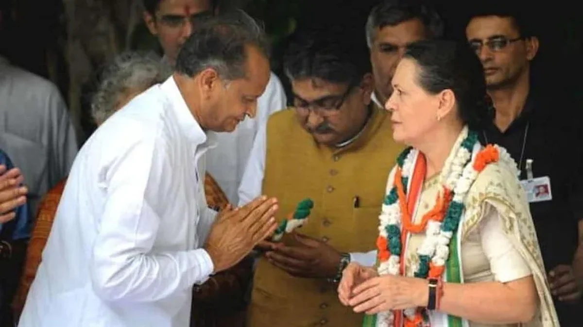 congress presidential election gandhi family ashok gehlot frontrunner rahul sonia priyanka