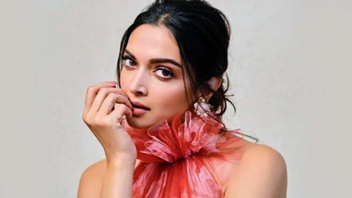 Actress Deepika Padukone Was Admitted in Breach Candy Hospital Last Night Viral Bhayani Post Viral