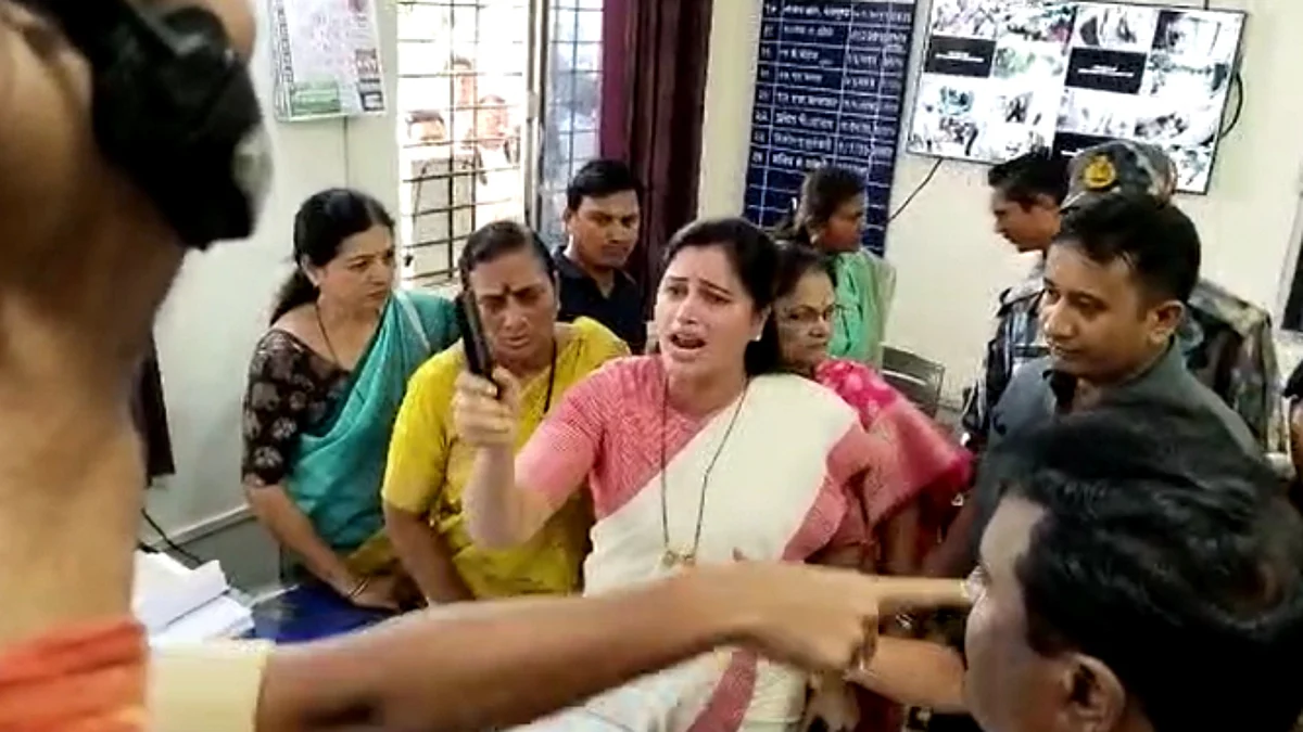 Amravati MP navneet Rana