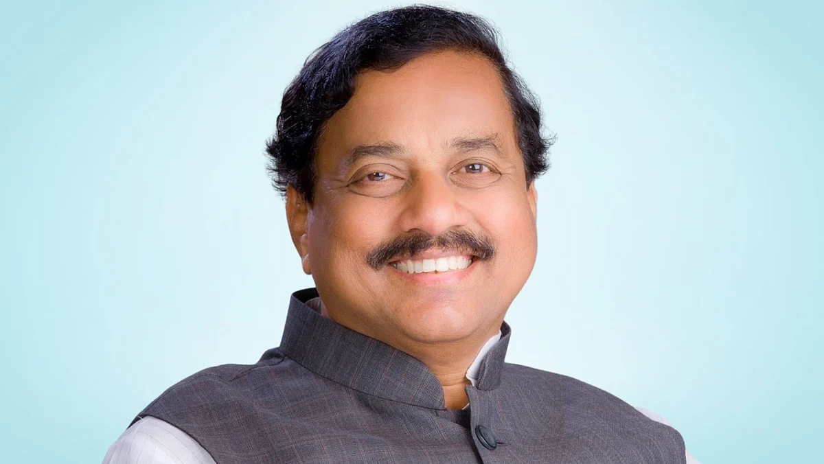 सुनील तटकरे यांनी फडणवीसांच्या वक्तव्याची आठवण करून देत रामदास कदमांना डिवचलं