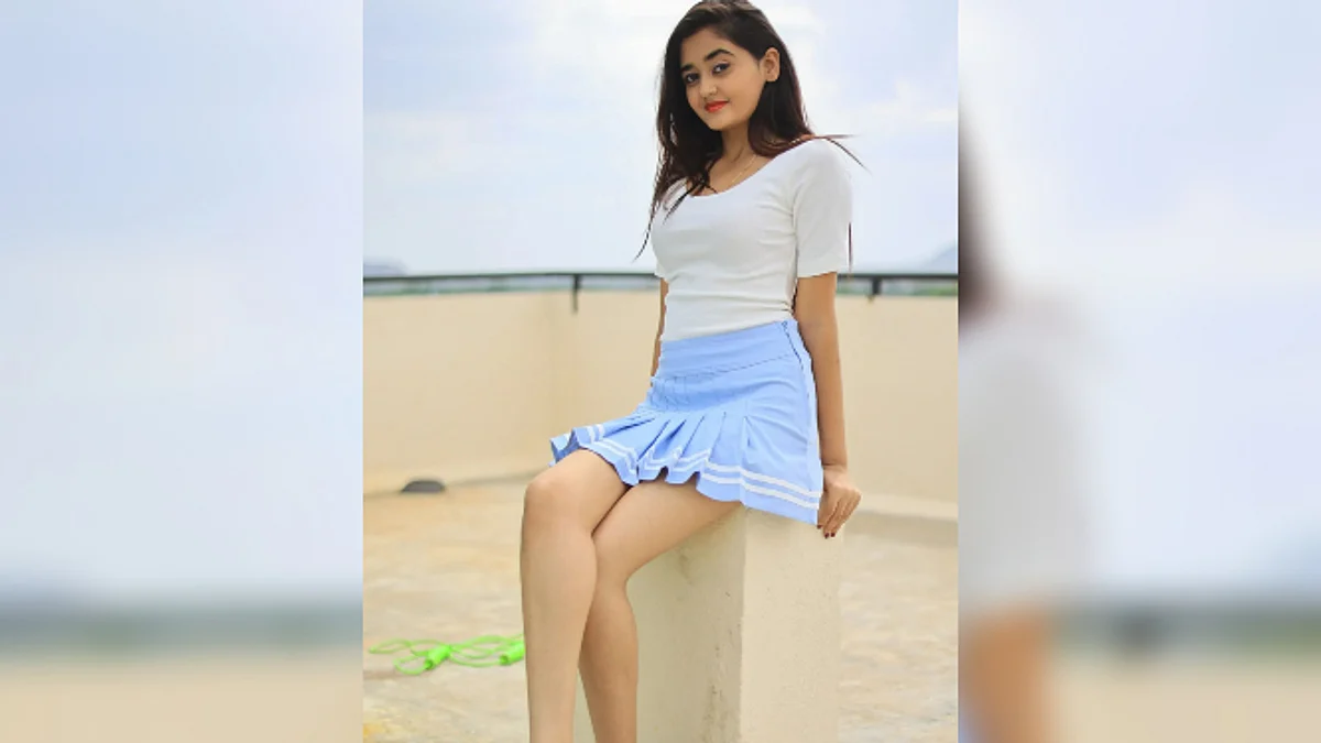 who is bindass kavya?