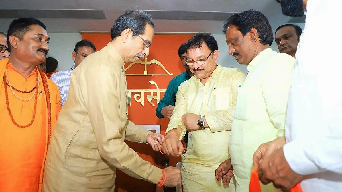 sanjay deshmukh joined shiv sena uddhav balasaheb thackeray party