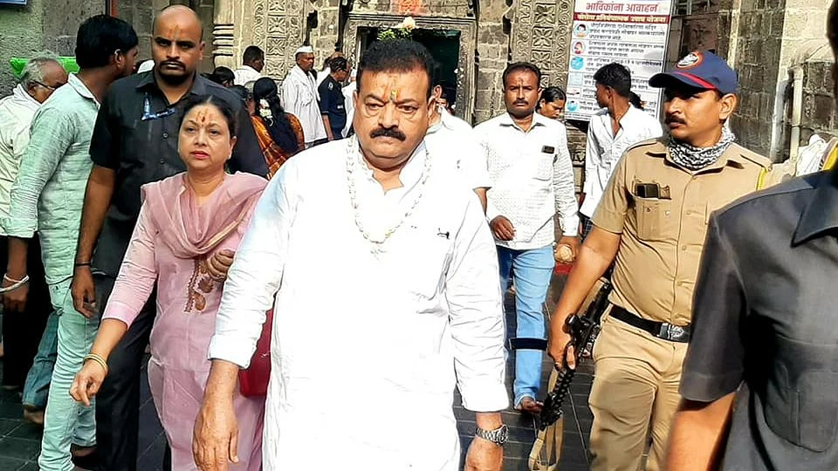 thackeray faction leader bhaskar jadhav