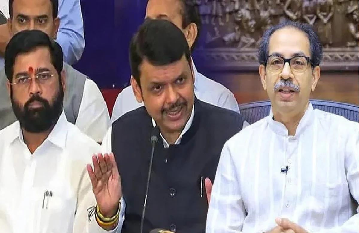 uddhav thackeray criticized bjp and eknath shinde group in Saamana editorial