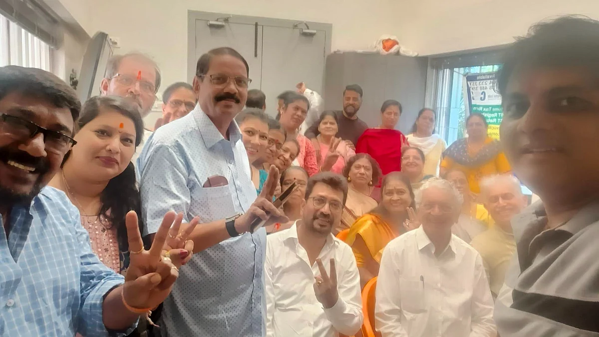 Gajanan Kiritikar Son Amol Kirtikar attend Thackeray Camp Meeting In Goregaon and Wrote the post on Facebook