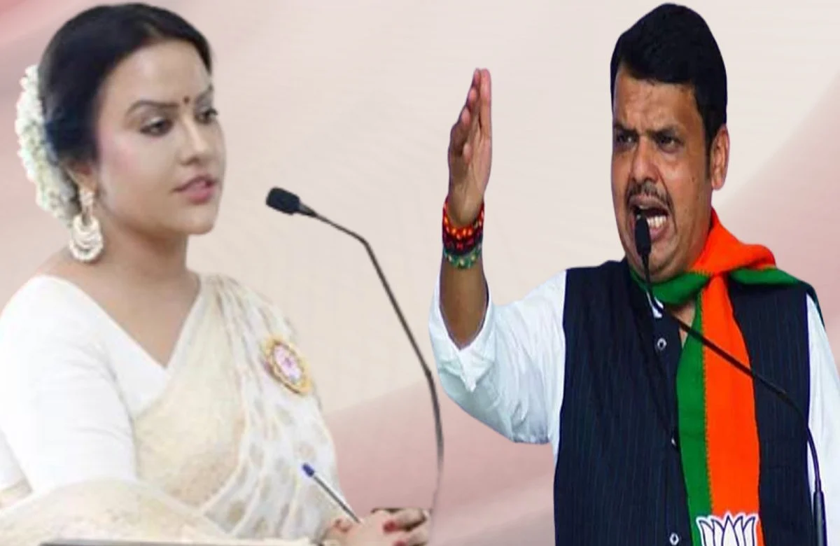 Amruta Fadnavis in Ahmednagar Program said Me Punha Yein in Devendra Fadnavis Style
