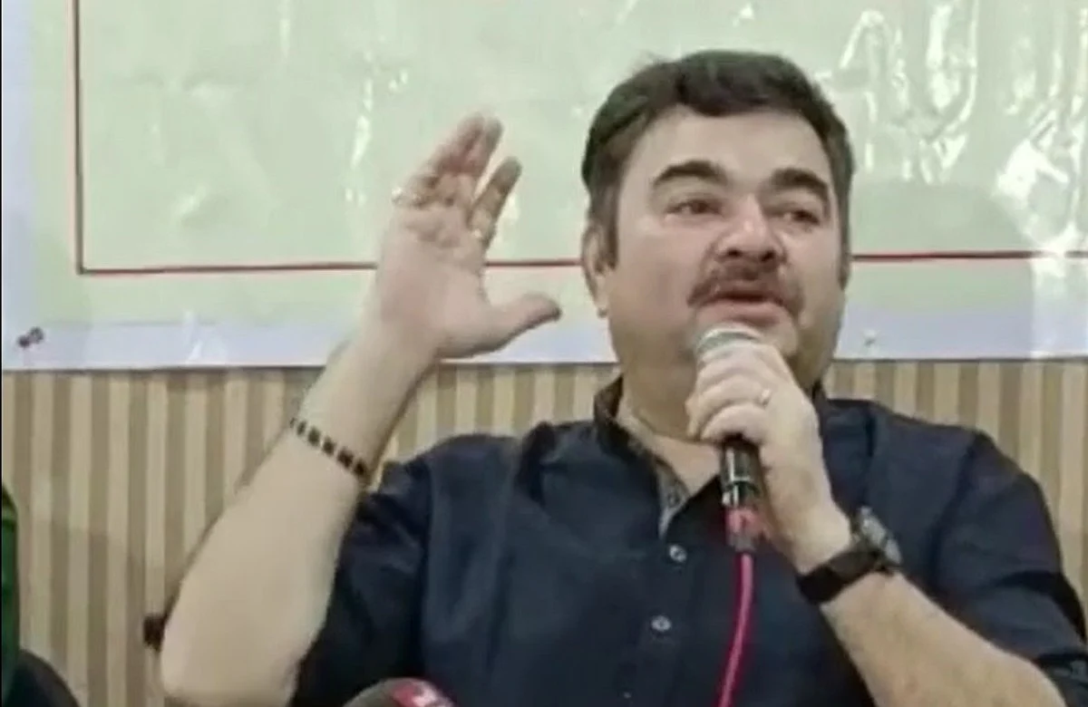 Politicians are acting for 24 hours, it is no joke to act for so long Says Prashant Damle