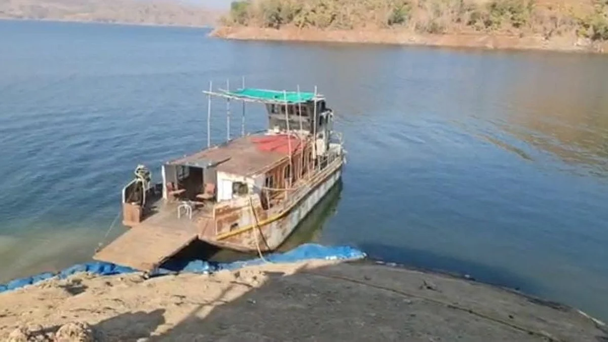 Nandurbar floating clinic current terrible condition