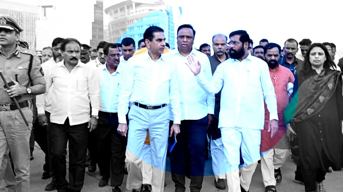 bmc administrator iqbal singh chahal with cm eknath shinde and bjp mumbai president ashish shelar.