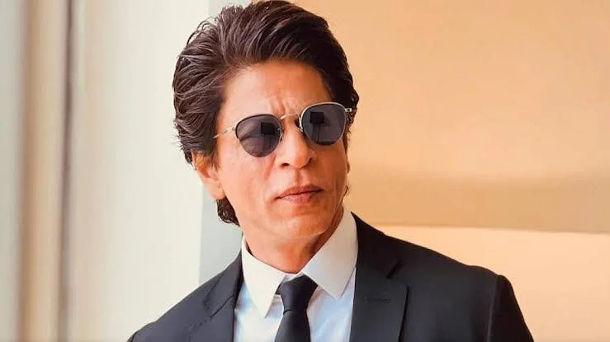 Shahrukh khan ने रात्रीच्या 2 वाजता मुख्यमंत्र्यांना का फोन केला?