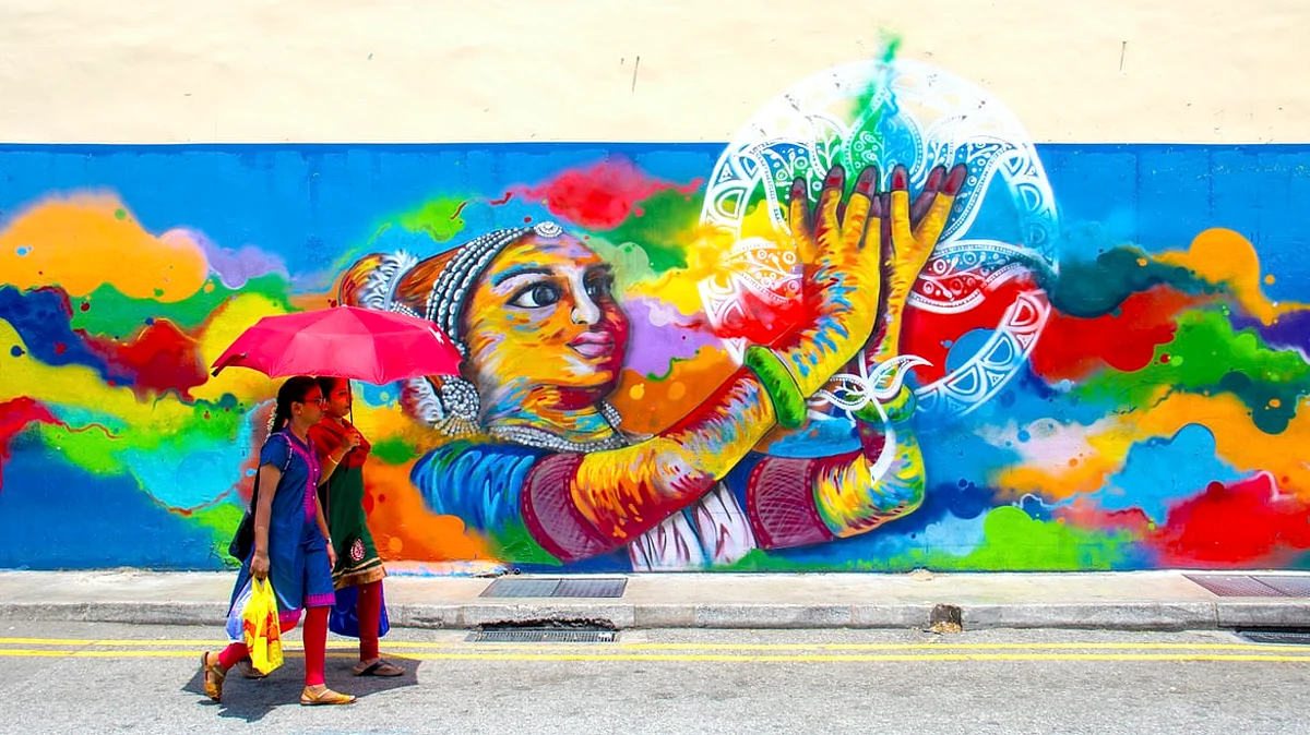 Over 350,00 Indians inhabit the city-state of Singapore