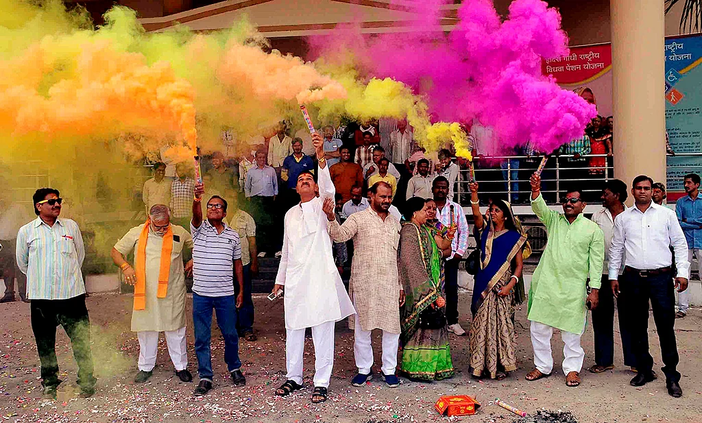 PTI Photo
