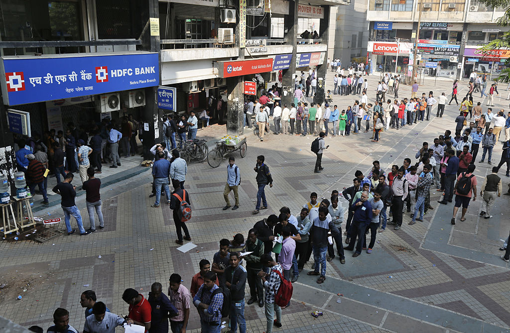 Demonetisation ravages Jan-Mar growth to 6.1%