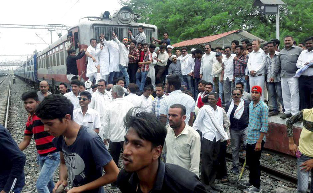 The mystery of police firing on farmers in Mandsaur