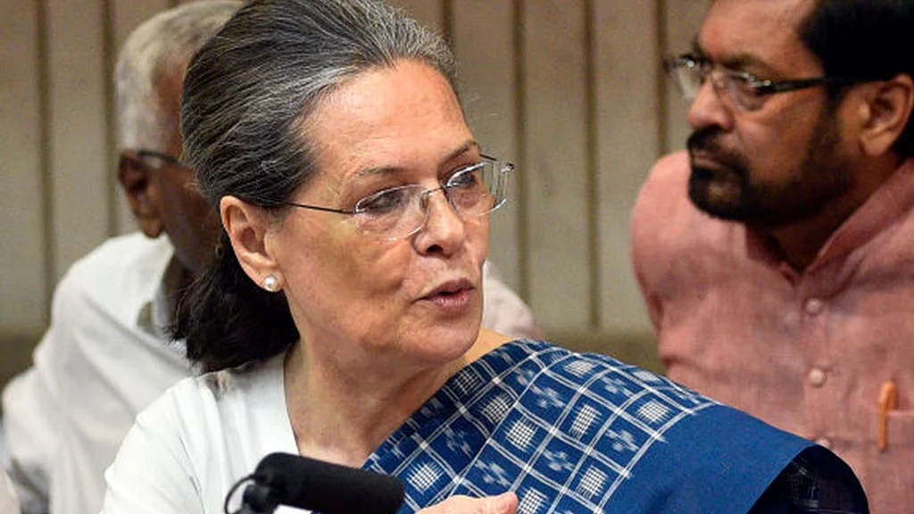 Prez poll demands a vote of conscience: Sonia