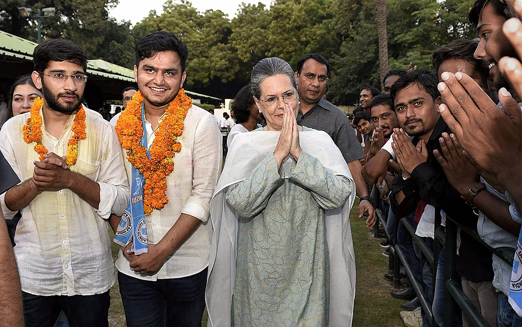 PTI Photo