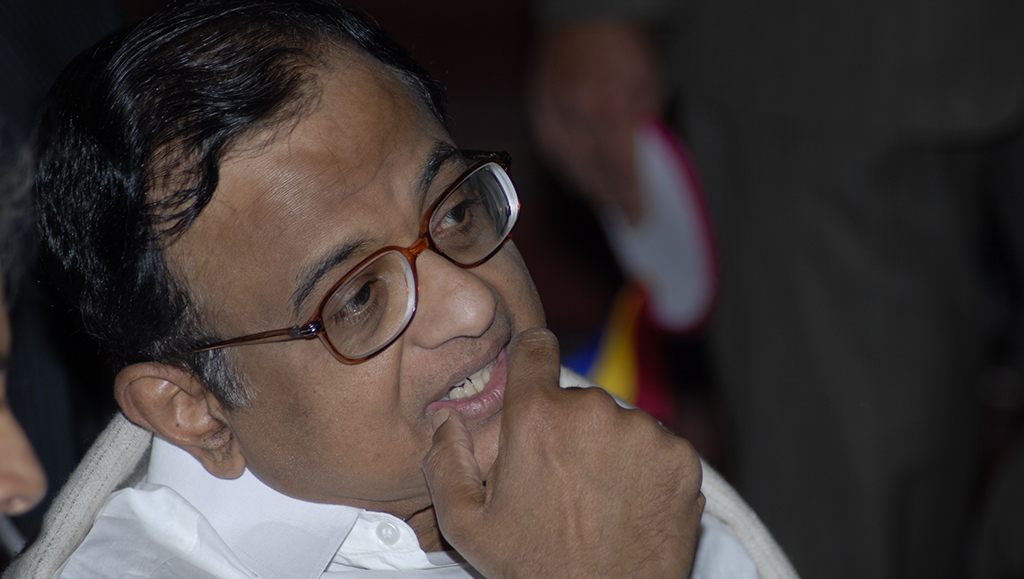 Chidambaram takes dig at EC for not announcing Guj poll schedule