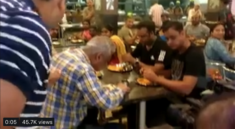 Watch: Aggressive Modi fans heckle TV journalist in Bengaluru eatery
