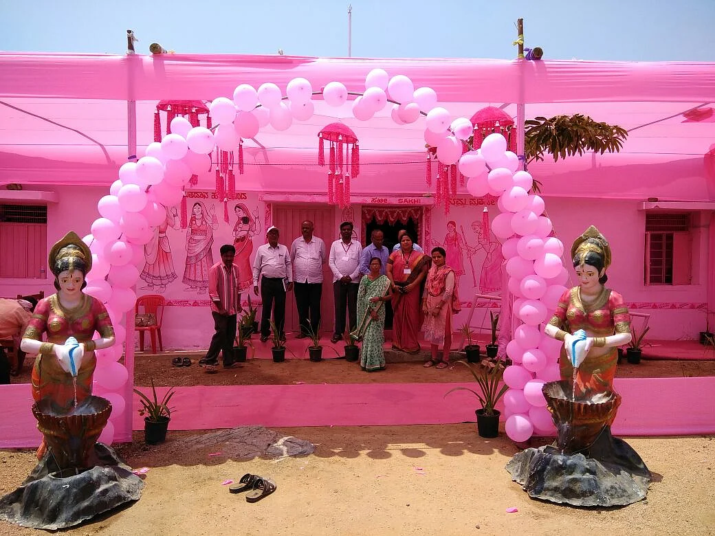 Live Updates: Karnataka votes to elect new state government