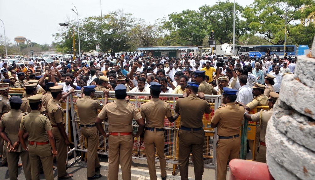 Tamil Nadu on boil again over land acquisition for Chennai-Salem Highway