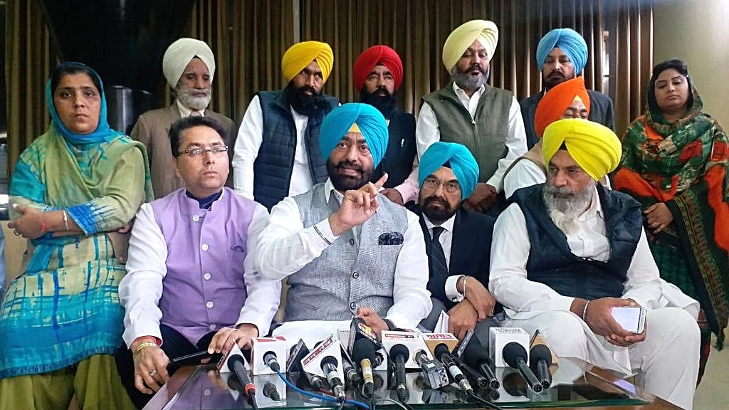 Aam Aadmi Party Goes Wayward In Punjab State Unit In Total Disarray Punjab police recovers 11 grenades dropped by pakistan drone near ib in punjab's gurdaspur. aam aadmi party goes wayward in punjab