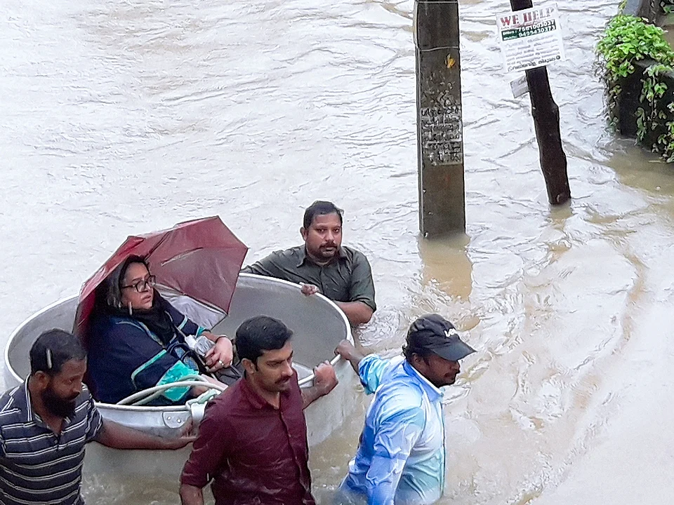 Kerala Floods Live: Situation dire; Kochi airport shut until August 26