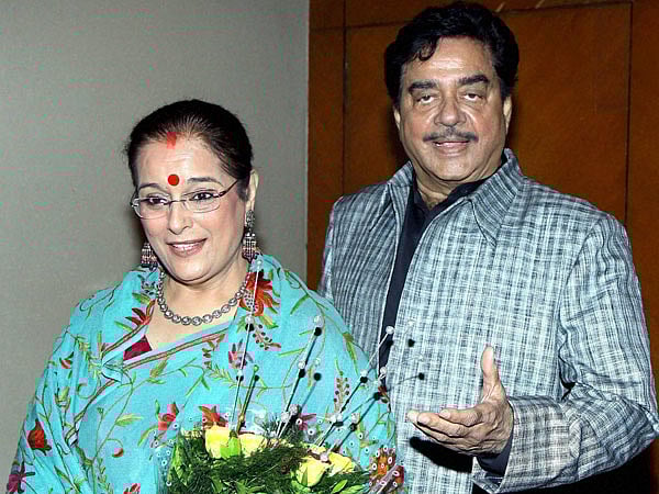 Shatrughan Sinha S Wife Poonam Sinha To Make A Comeback