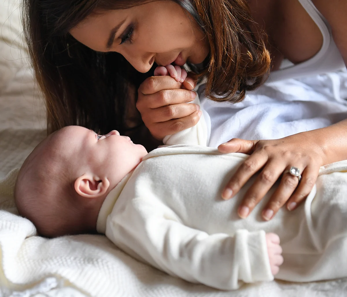Lisa Ray pens down her feelings on becoming a mother