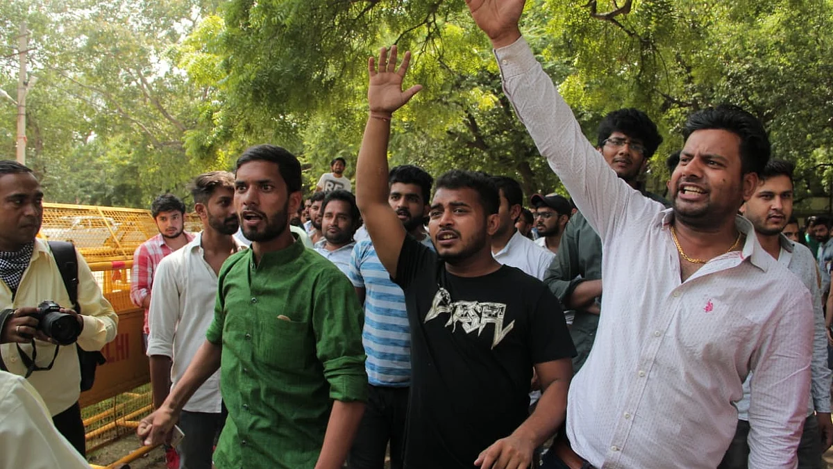 DUSU polls: Counting of votes stopped due to faulty EVMs