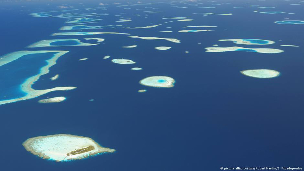 Maldives votes to elect its President amid fears for its democracy