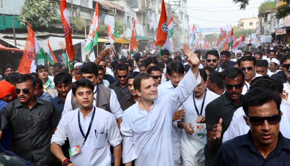 Rahul Gandhi sounds 2019 poll bugle at Wardha on Gandhi Jayanti