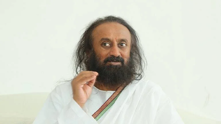 Madras HC stays Sri Sri Ravishankar’s camp at Thanjavur temple