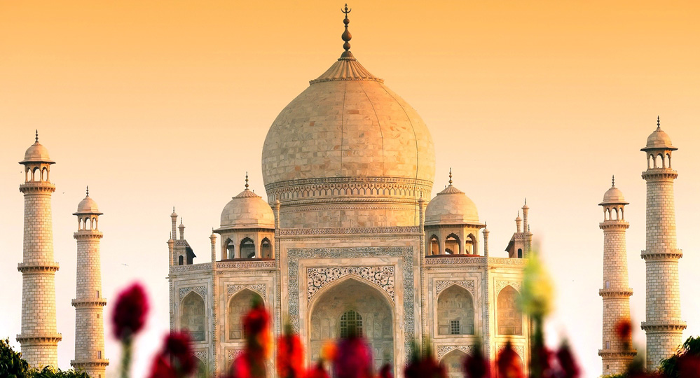 Now a Taj Mahal of plastic/polythene in Agra by green activist
