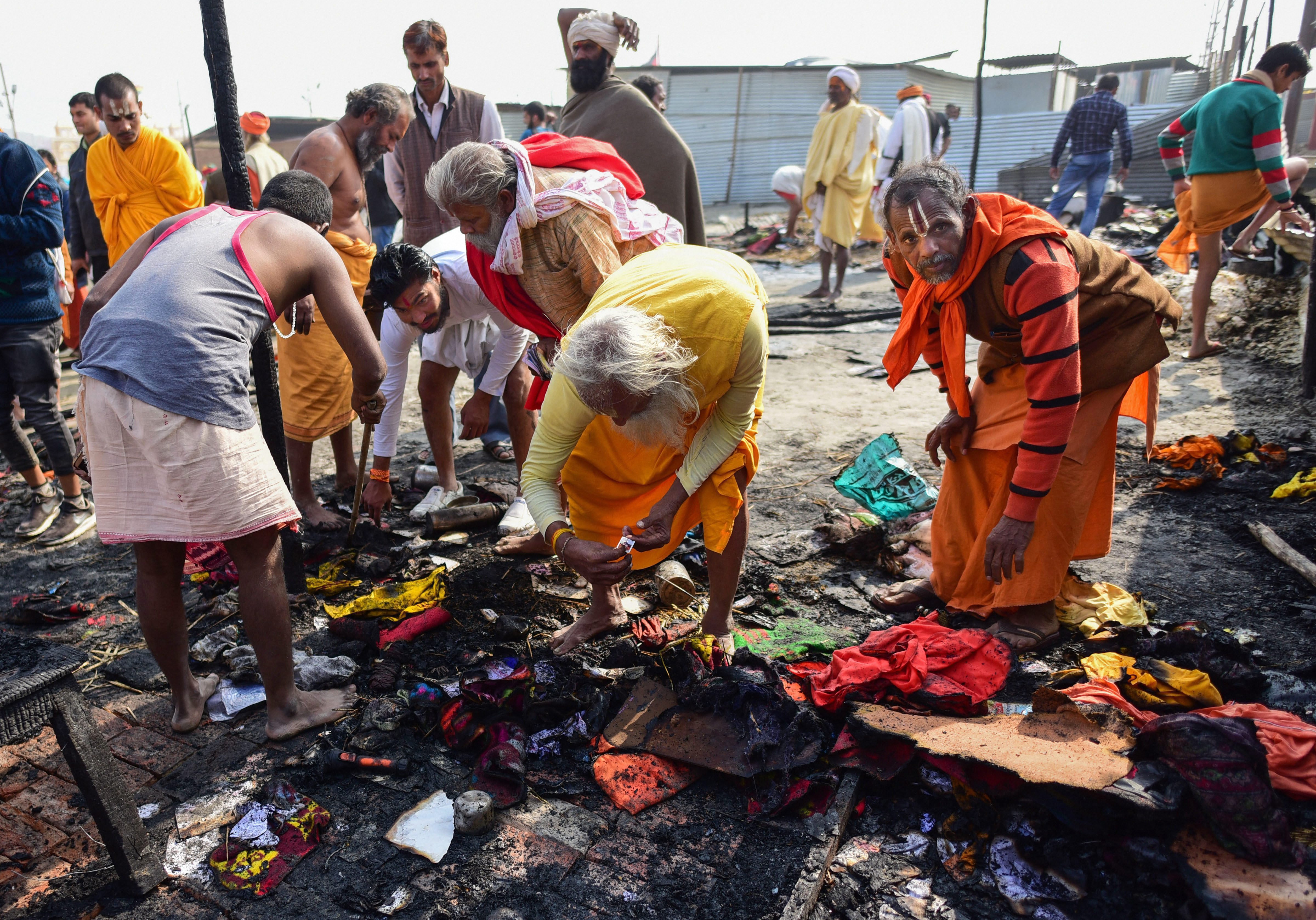 Kumbh Mela 2019: Poor signage, signboards leave visitors dissatisfied ahead of shahi snan