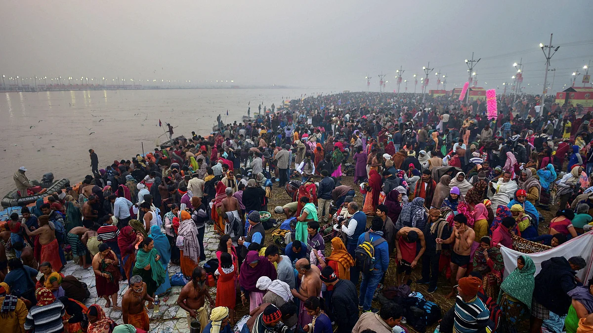 Watch pics and videos of the Kumbh on Twitter: the world’s largest peaceful gathering over the next 50 days