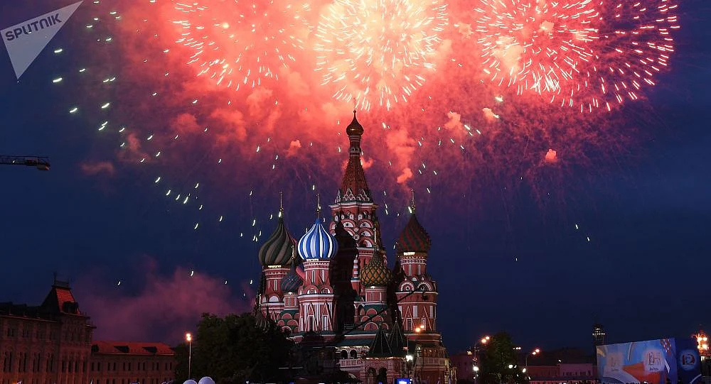 In picture and videos: World rings in 2019