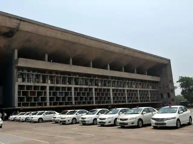 Centre red flags 11 lawyers for appointment as HC judges; most from Punjab, Delhi