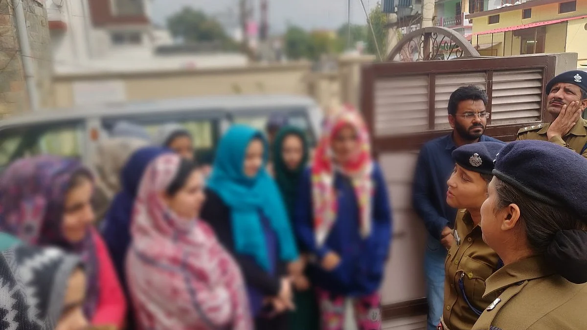 Kashmiri students forced to flee Dehradun following Pulwama attack