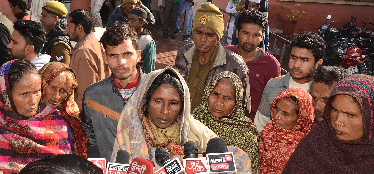Hooch tragedy: Illicit liquor has been available at throwaway prices all along under Yogi govt