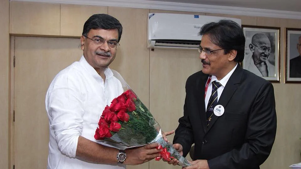 @CMDBSNL