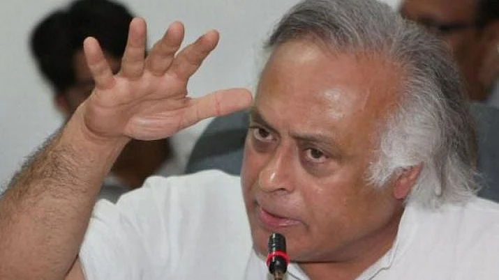Modi govt proposing to do away with Interstate Migrant Workmen Act, alleges Congress