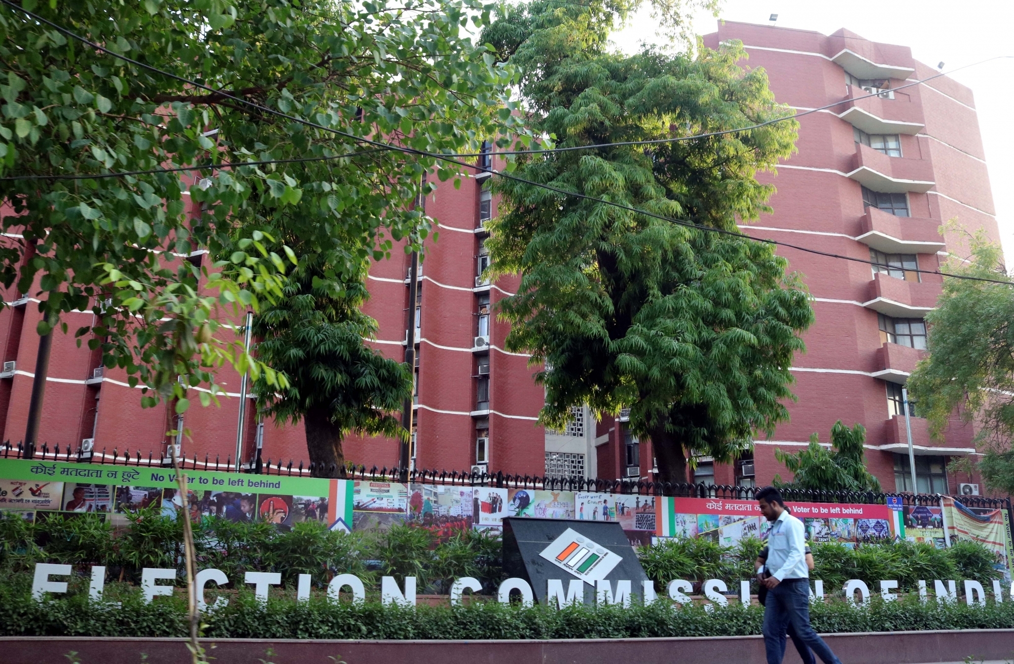 Election candidates must declare offshore assets now