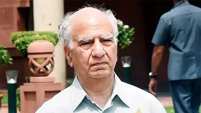 After Advani, roads closed for veteran BJP leader Shanta Kumar too, party hunts for new face in Himachal