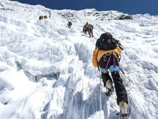 Mt Everest witnesses traffic jam like situation as over 200 trekkers attempt to reach summit point